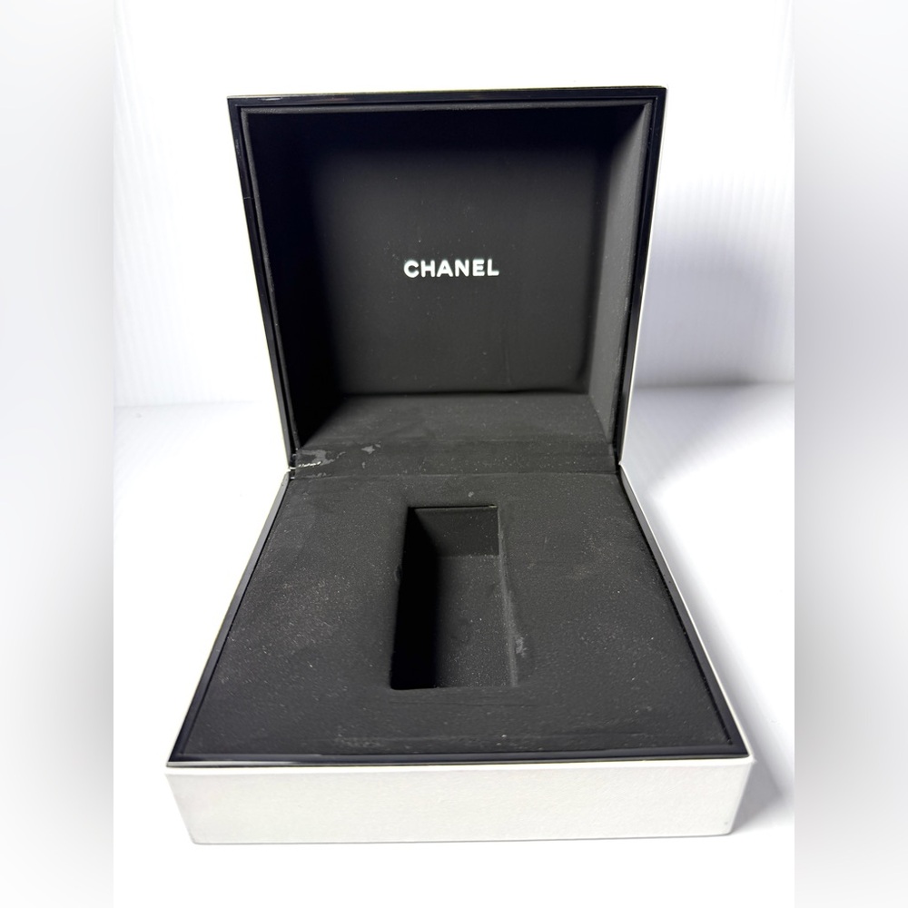 Chanel Black Jewelry Display Case